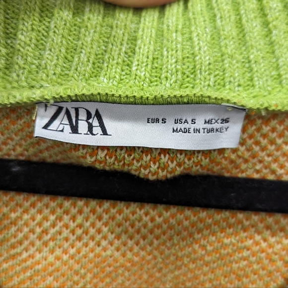 Zara Green Floral Sweater Vest - Picture 6 of 7